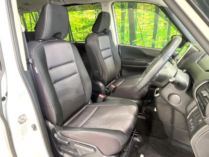 2019 Nissan Serena DAA-GFC27 (UW-69f1f6dc71d8a)[4]