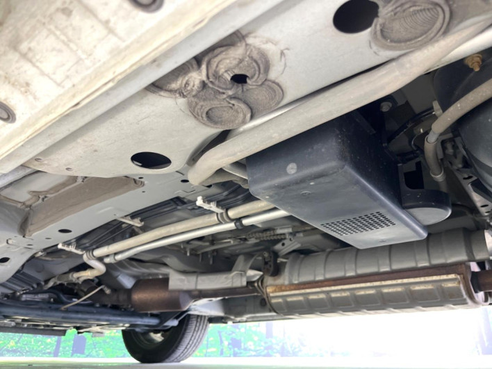 2019 Nissan Serena DAA-GFC27 (UW-69f1f6dc71d8a)[28]