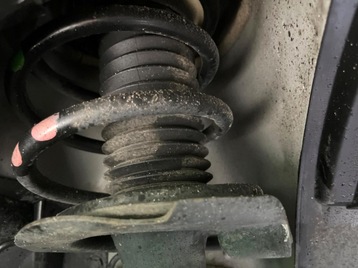 2019 Nissan Serena DAA-GFC27 (UW-69f1f6dc71d8a)[18]