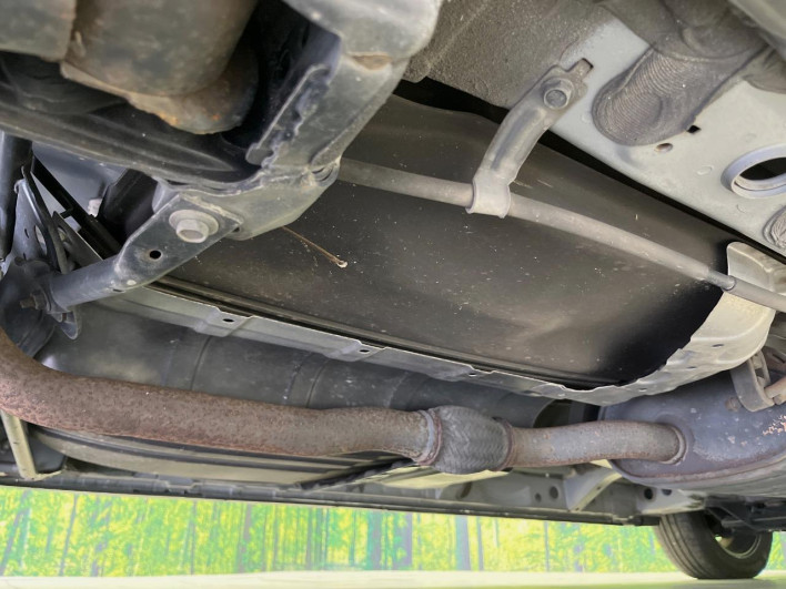 2019 Nissan Serena DAA-GFC27 (UW-69f1f6dcb61fc)[25]