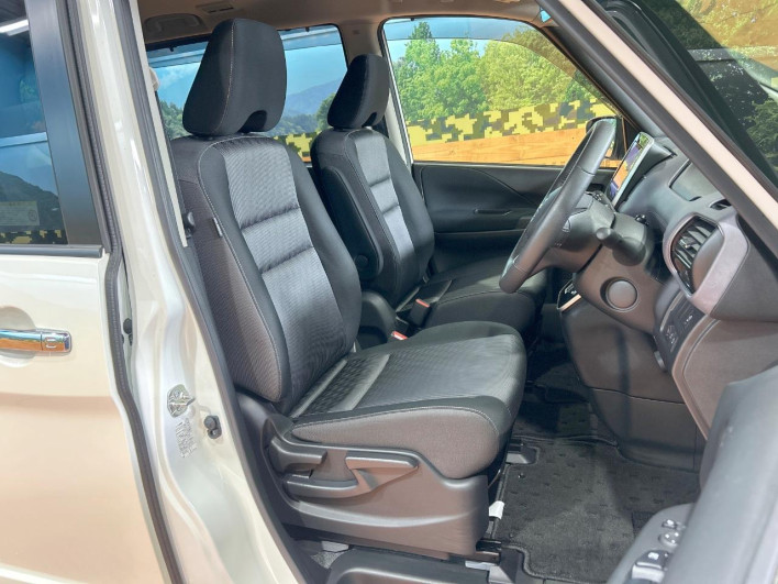 2021 Nissan Serena 5AA-GFC27 (UW-69f1f6dd4b30d)[18]