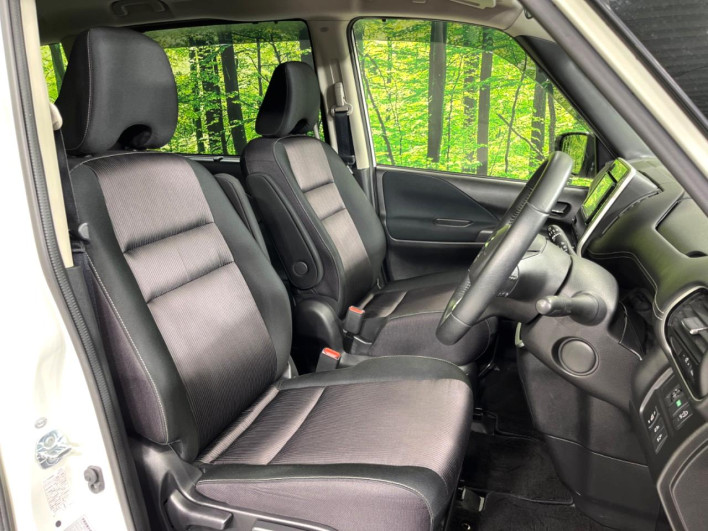 2017 Nissan Serena DAA-GFNC27 (UW-69f1f6de39d8c)[28]