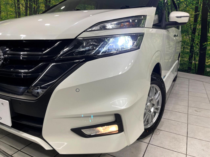 2017 Nissan Serena DAA-GFNC27 (UW-69f1f6de39d8c)[18]