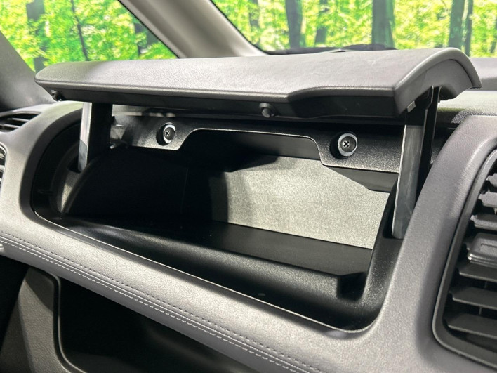 2020 Nissan Serena 5AA-GFNC27 (UW-69f1f6de69eea)[22]