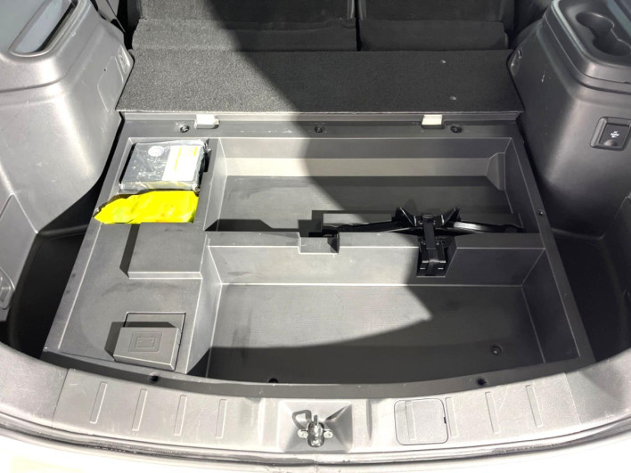 2019 Mitsubishi OUTLANDER PHEV 5LA-GG3W (UW-69f1f6ded2f2f)[5]