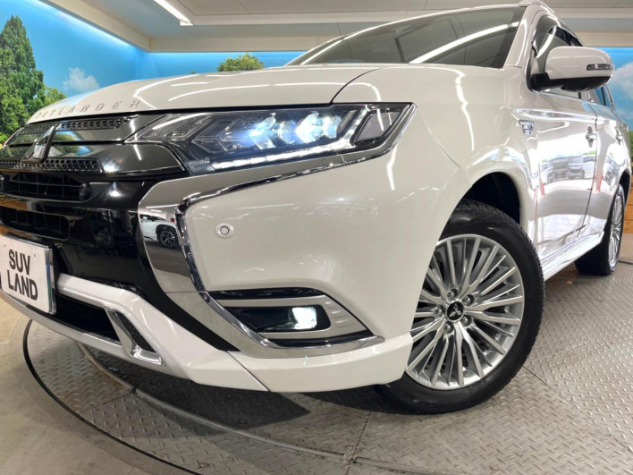 2019 Mitsubishi OUTLANDER PHEV 5LA-GG3W (UW-69f1f6ded2f2f)[25]