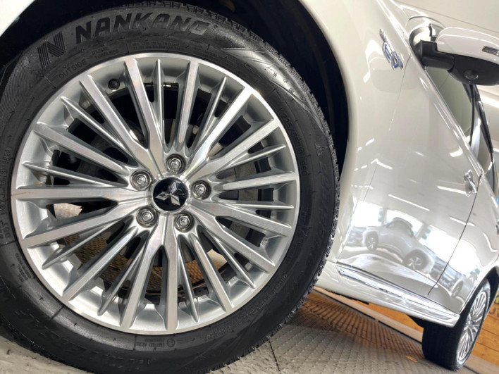 2019 Mitsubishi OUTLANDER PHEV 5LA-GG3W (UW-69f1f6ded2f2f)[26]