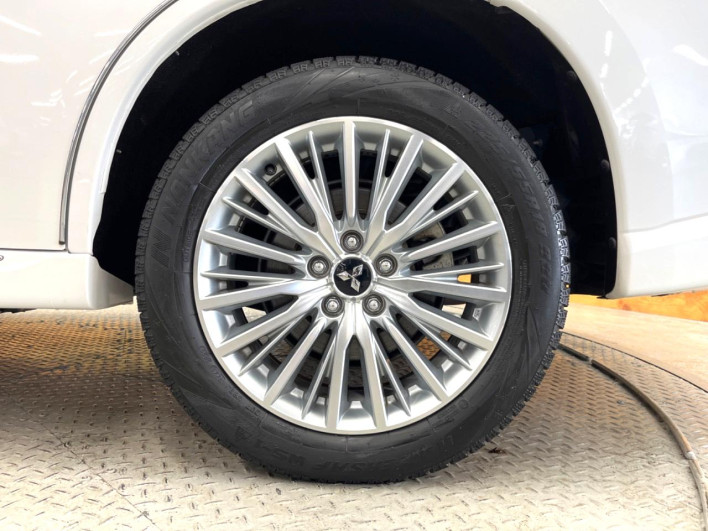 2019 Mitsubishi OUTLANDER PHEV 5LA-GG3W (UW-69f1f6ded2f2f)[27]