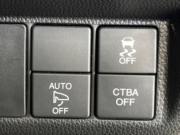 2015 Honda Fit DBA-GK5 (UW-69f1f6e1070d4)[23]