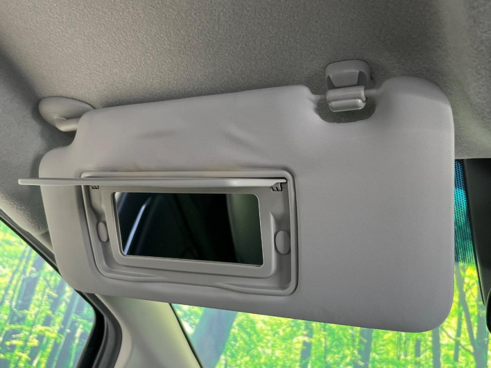 2015 Honda Fit DBA-GK5 (UW-69f1f6e1070d4)[5]