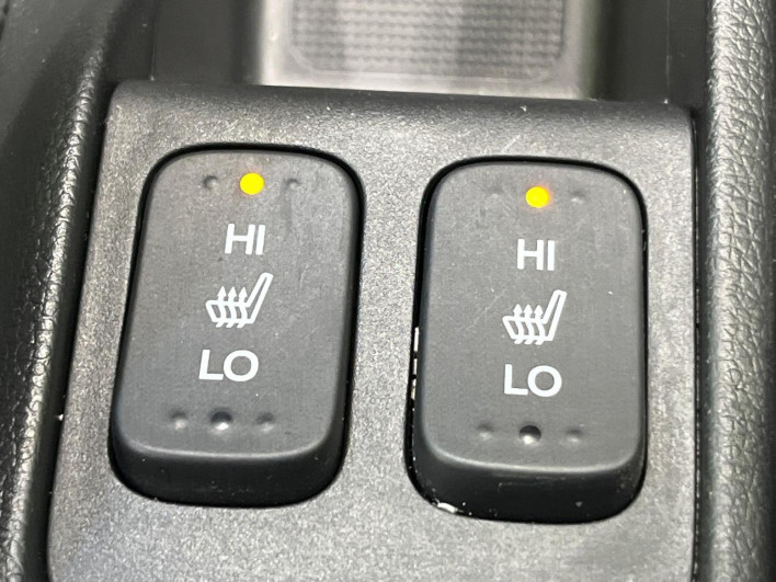 2015 Honda Fit DBA-GK5 (UW-69f1f6e1070d4)[13]