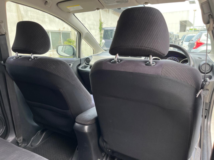 2010 Honda Fit Hybrid DAA-GP1 (UW-69f1f6e1c88fb)[25]