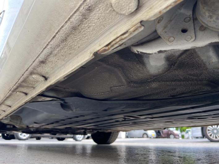 2010 Honda Fit Hybrid DAA-GP1 (UW-69f1f6e1c88fb)[13]