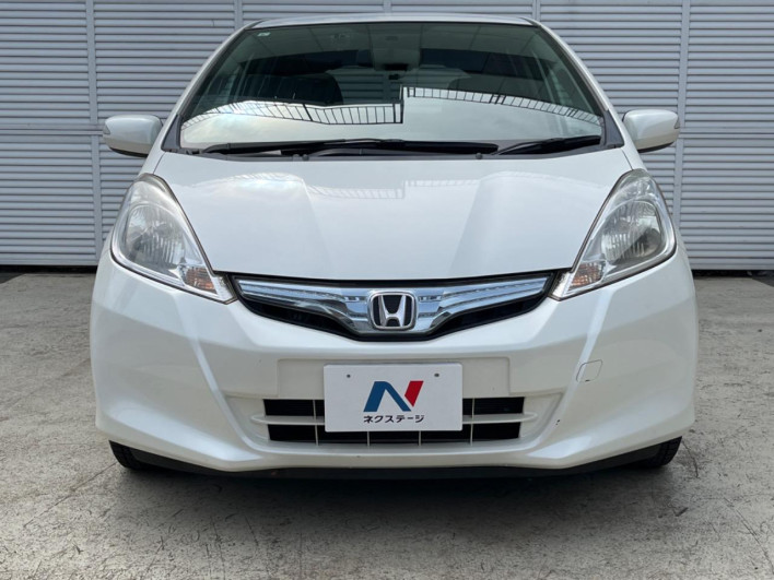 2010 Honda Fit Hybrid DAA-GP1 (UW-69f1f6e1c88fb)[17]