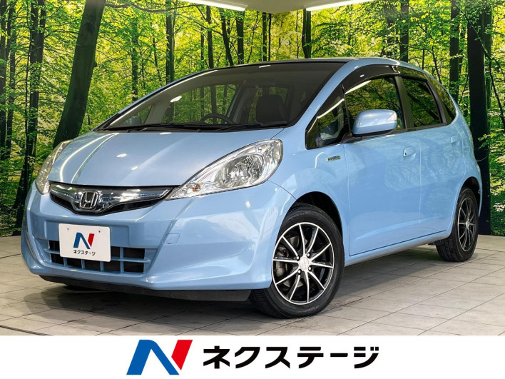 2013 Honda Fit Hybrid DAA-GP1 (UW-69f1f6e28fa39)[3]