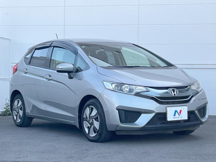 2014 Honda Fit Hybrid DAA-GP5 (UW-69f1f6e30da70)[15]