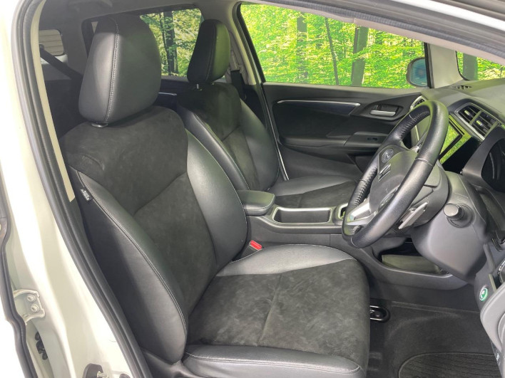 2015 Honda SHUTTLE DAA-GP7 (UW-69f1f6e367544)[27]