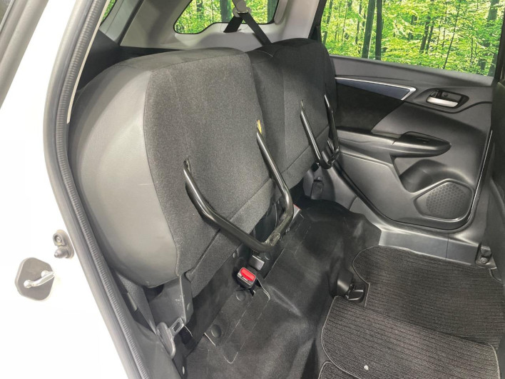 2015 Honda SHUTTLE DAA-GP7 (UW-69f1f6e367544)[29]