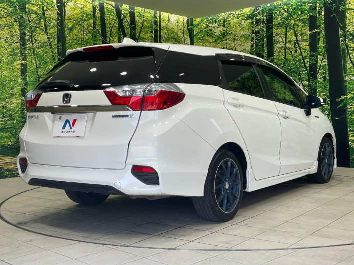 2015 Honda SHUTTLE DAA-GP7 (UW-69f1f6e367544)[8]