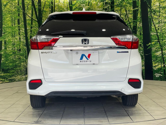 2015 Honda SHUTTLE DAA-GP7 (UW-69f1f6e367544)[9]