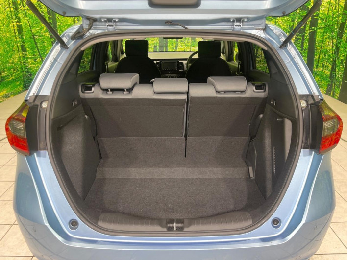 2020 Honda Fit 6AA-GR3 (UW-69f1f6e49e252)[24]