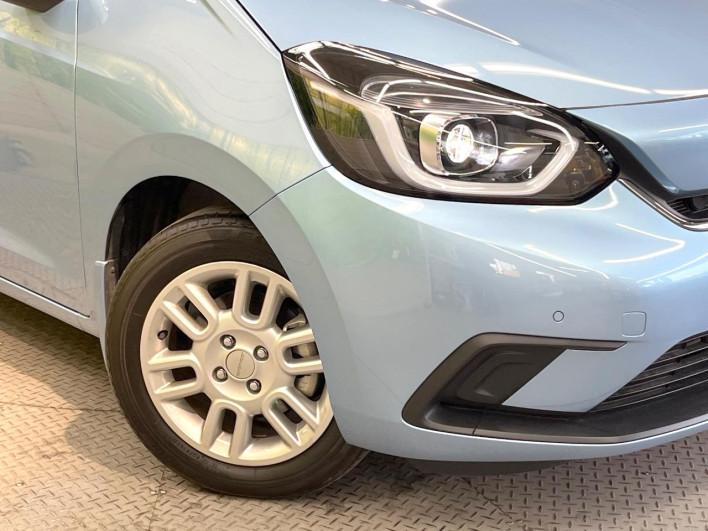 2020 Honda Fit 6AA-GR3 (UW-69f1f6e4a334c)[17]