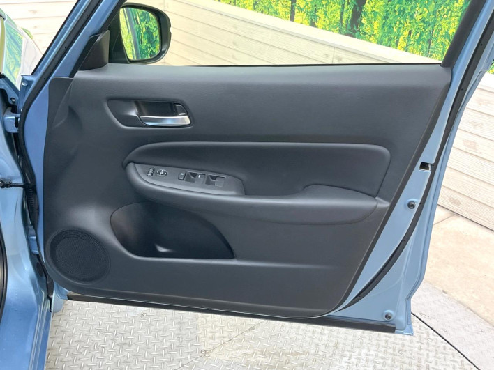 2020 Honda Fit 6AA-GR3 (UW-69f1f6e4a334c)[23]