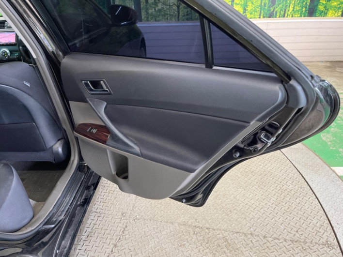 2011 Toyota Mark X DBA-GRX130 (UW-69f1f6e4df2e4)[16]