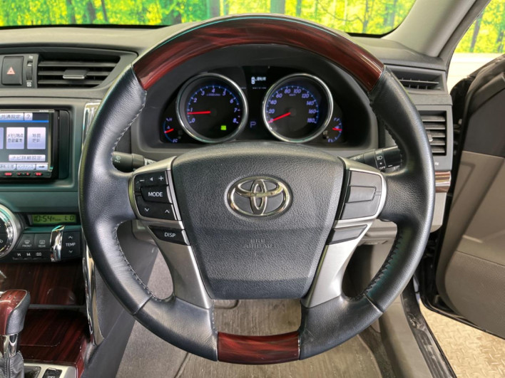 2011 Toyota Mark X DBA-GRX130 (UW-69f1f6e4df2e4)[22]