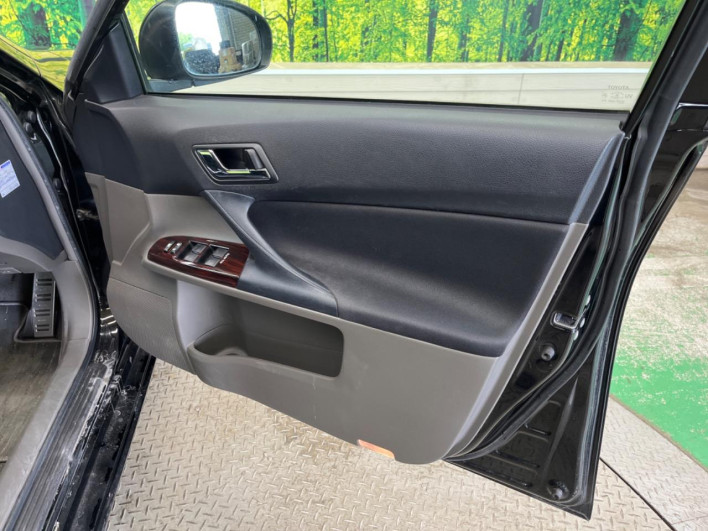 2011 Toyota Mark X DBA-GRX130 (UW-69f1f6e4df2e4)[17]