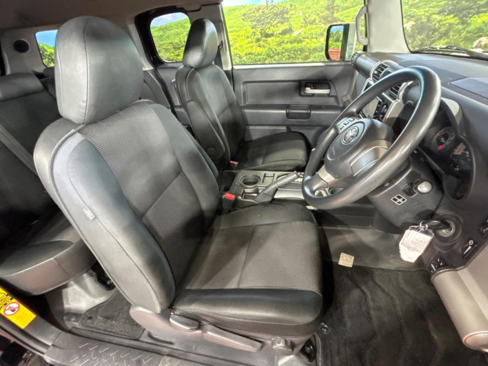 2017 Toyota FJ CRUISER CBA-GSJ15W (UW-69f1f6e6165e5)[22]