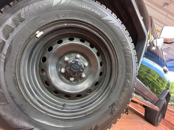 2017 Toyota FJ CRUISER CBA-GSJ15W (UW-69f1f6e6165e5)[5]