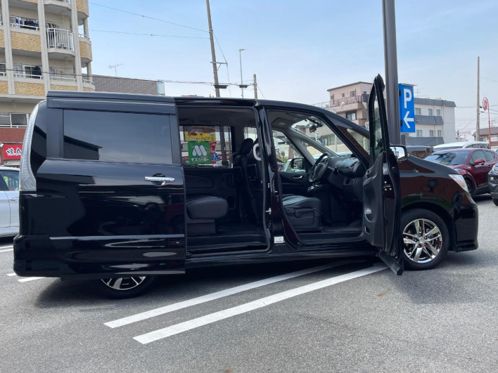 2013 Nissan Serena DAA-HC26 (UW-69f1f6ee3ab2f)[9]