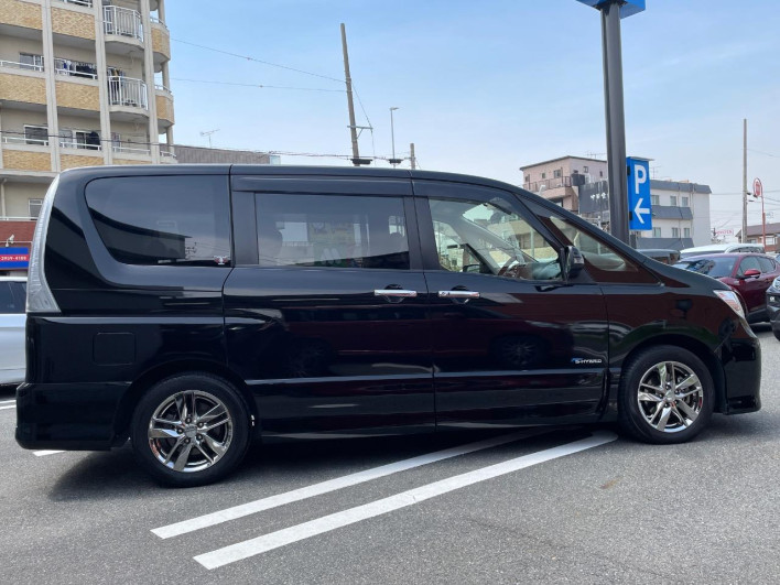 2013 Nissan Serena DAA-HC26 (UW-69f1f6ee3ab2f)[8]