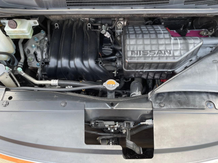 2013 Nissan Serena DAA-HC26 (UW-69f1f6ee3ab2f)[4]