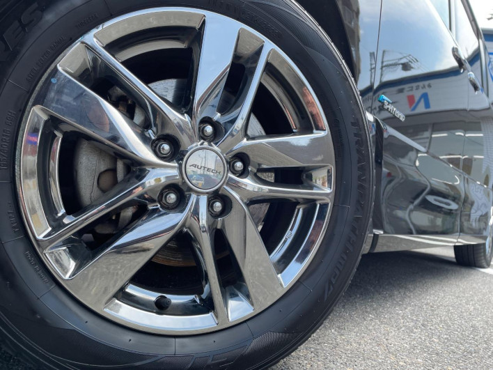 2013 Nissan Serena DAA-HC26 (UW-69f1f6ee3ab2f)[16]