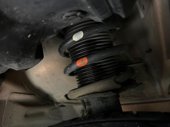 2017 Nissan Note DAA-HE12 (UW-69f1f6eeab692)[27]