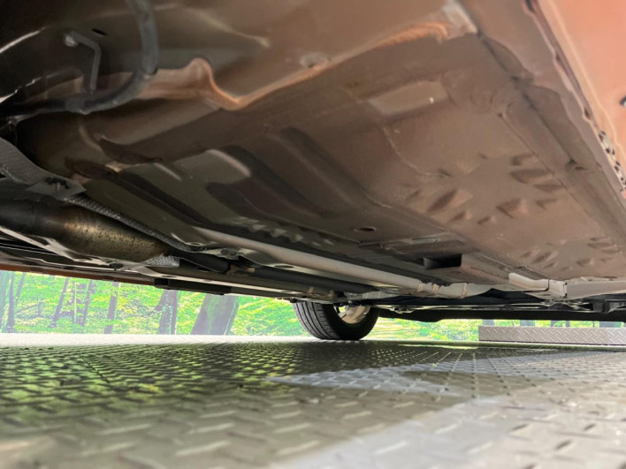 2017 Nissan Note DAA-HE12 (UW-69f1f6eeab692)[26]