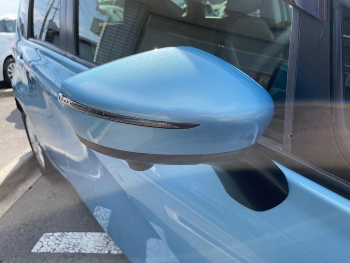 2017 Nissan Note DAA-HE12 (UW-69f1f6ef67851)[12]