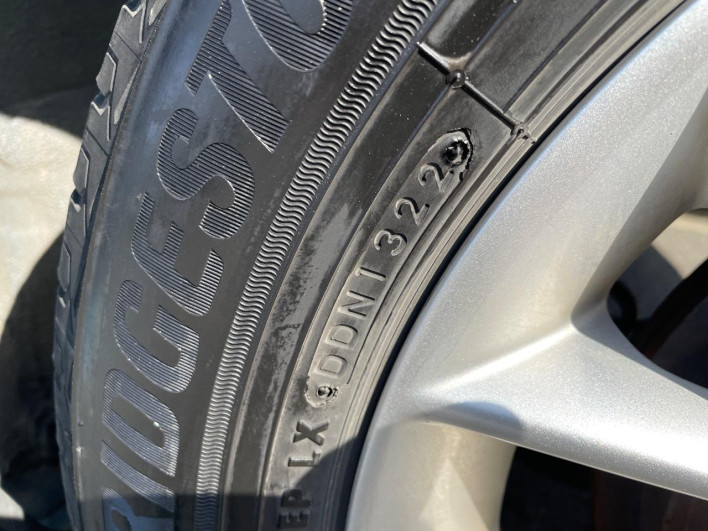 2017 Nissan Note DAA-HE12 (UW-69f1f6ef67851)[6]