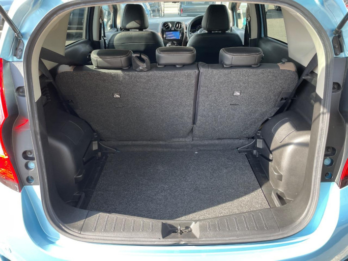 2017 Nissan Note DAA-HE12 (UW-69f1f6ef67851)[28]