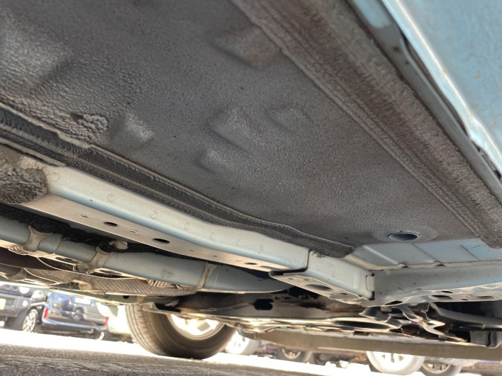 2017 Nissan Note DAA-HE12 (UW-69f1f6ef67851)[23]