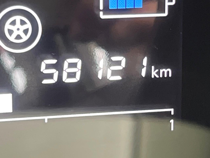 2017 Nissan Note DAA-HE12 (UW-69f1f6efe3ebd)[2]