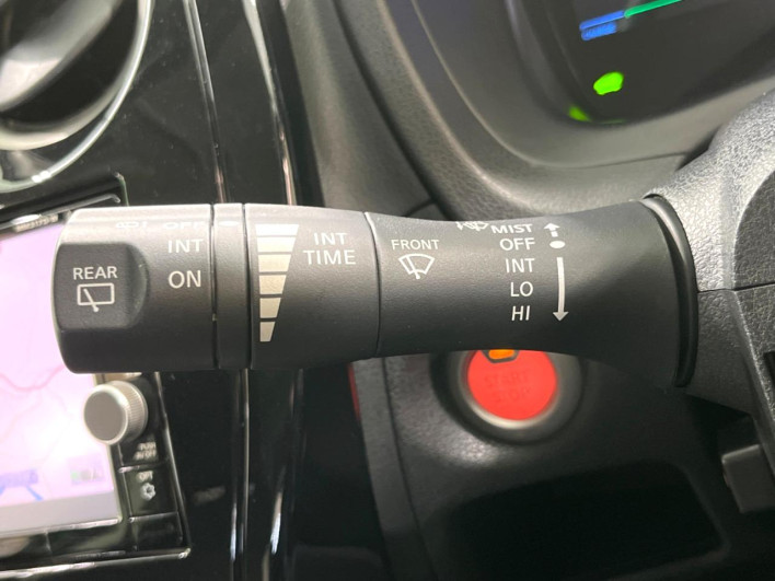 2017 Nissan Note DAA-HE12 (UW-69f1f6efe3ebd)[23]