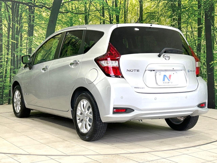 2017 Nissan Note DAA-HE12 (UW-69f1f6f042971)[28]