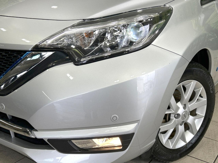 2017 Nissan Note DAA-HE12 (UW-69f1f6f042971)[20]