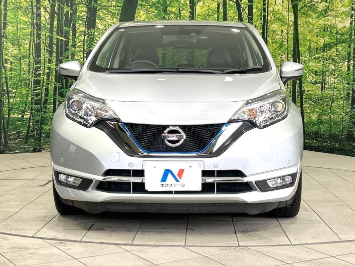 2017 Nissan Note DAA-HE12 (UW-69f1f6f042971)[23]