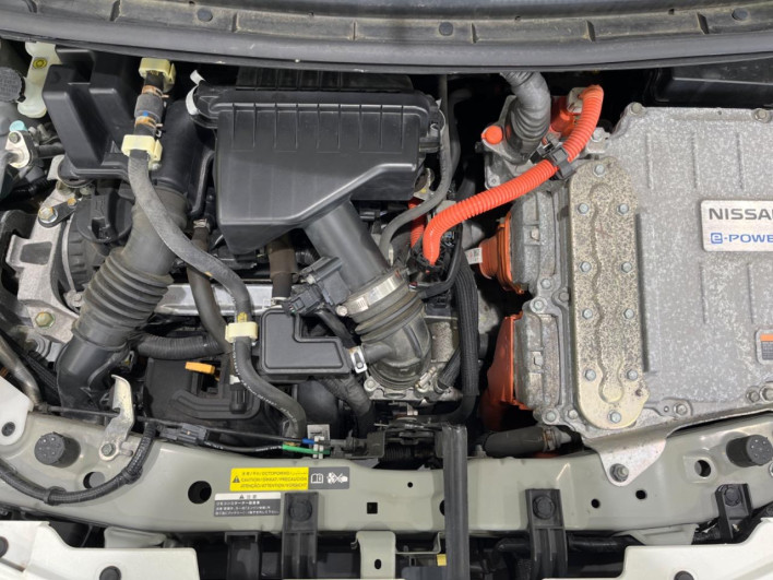 2018 Nissan Note DAA-HE12 (UW-69f1f6f0e355a)[4]