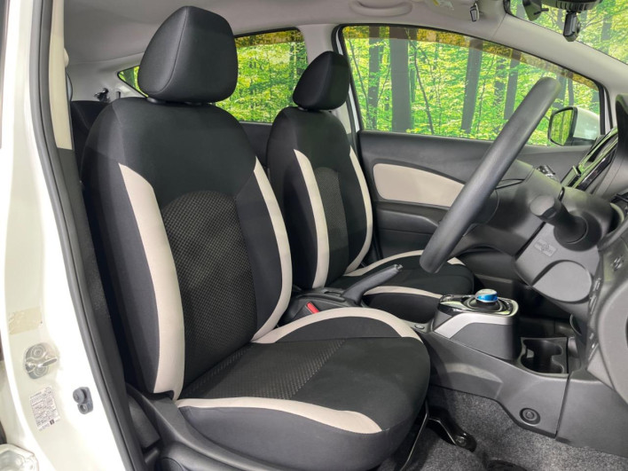 2018 Nissan Note DAA-HE12 (UW-69f1f6f0e355a)[14]