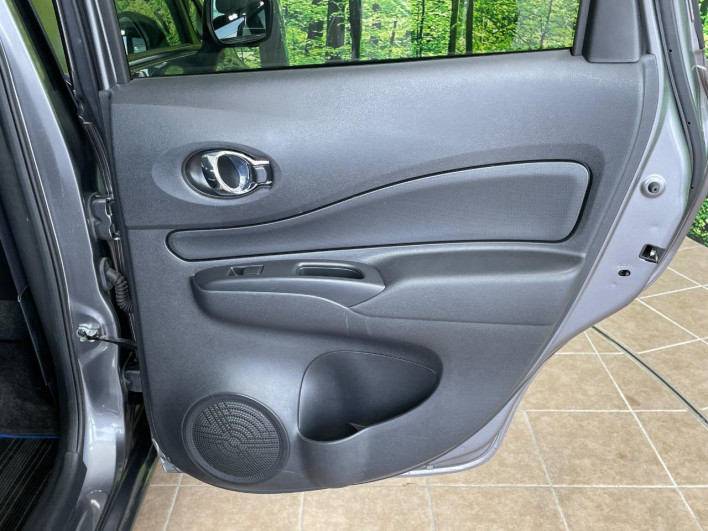 2019 Nissan Note DAA-HE12 (UW-69f1f6f1b199c)[17]